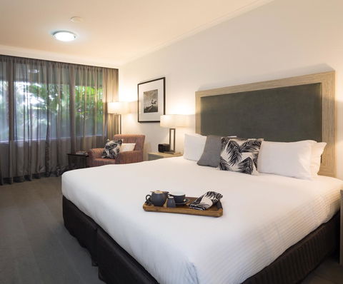 H On Smith Hotel - Renee 3