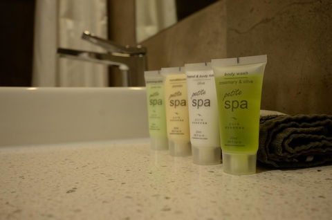 105 On The Park - Renee 8