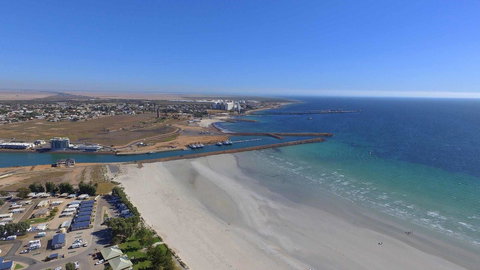 Wallaroo Holiday Park - Renee 13