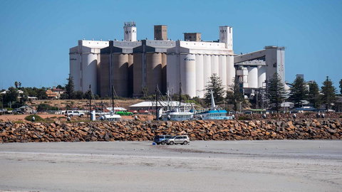 Wallaroo Holiday Park - Renee 8