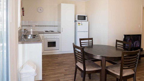 Wallaroo Holiday Park - Renee 17