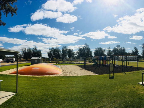 Waikerie Holiday Park - Petrol Stations 7