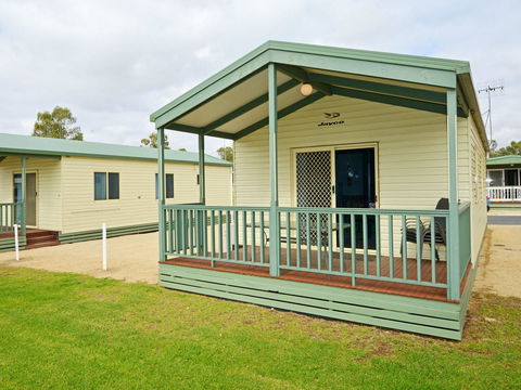 Waikerie Holiday Park - Petrol Stations 37