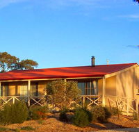 Windmill Cottage - Internet Find