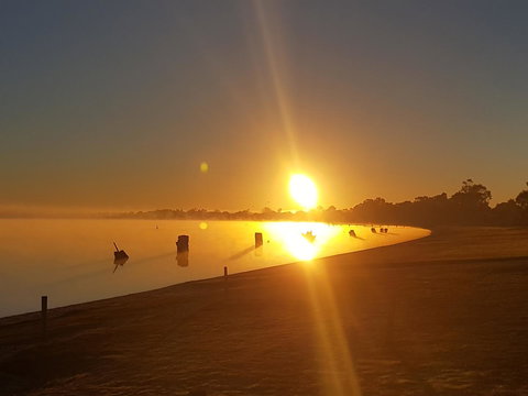 Barmera Lake Resort Motel - Internet Find 2