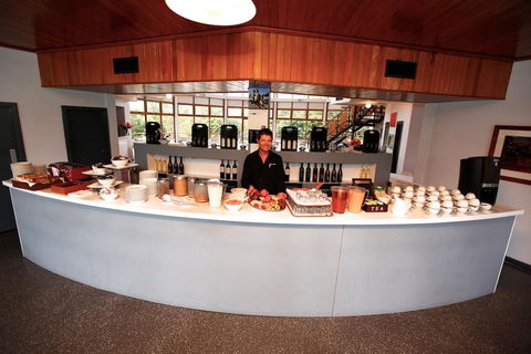 Lyndoch Hill - Petrol Stations 11