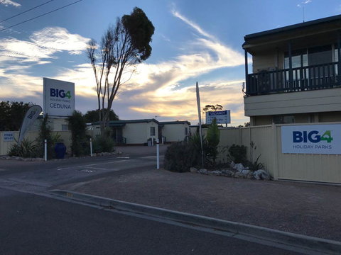 BIG4 Ceduna Tourist Park - Swimm 28