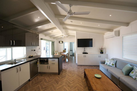 BIG4 Ceduna Tourist Park - Swimm 6