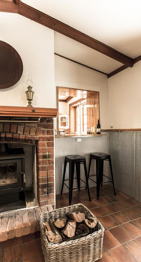 Grand Cru Estate Homestead - Petrol Stations 5