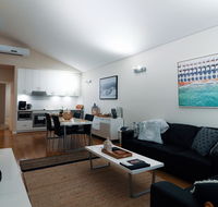 Villa Sedici  Cape Villas Dunsborough - Renee