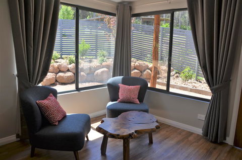 The Floating Forest Retreat - Renee 7