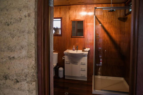 The Floating Forest Retreat - Renee 28