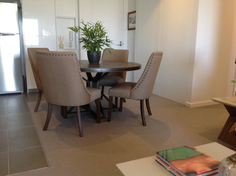 La Sea-esta Retreat At South Beach - Renee 12