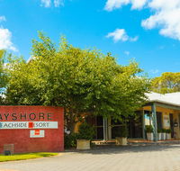 Bayshore Beachside Resort - Renee
