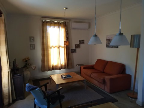 Hotham Ridge Winery And Cottages - Internet Find 20