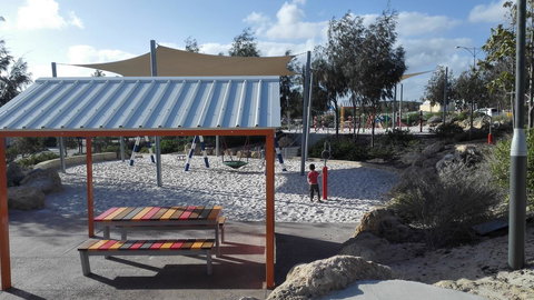 Alkimos Beach Cottage - Renee 15