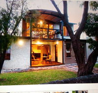 Dunsborough Luxury Villa - Renee