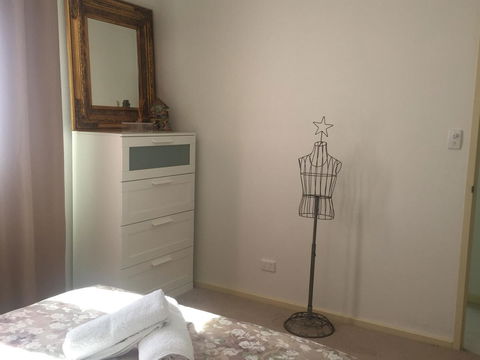 Bright & Beautiful Home On The Hills! - Swimm 18