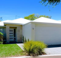 Contemporary Cove - Quindalup - Renee