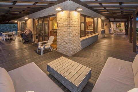53 Martina Drive - Renee 9