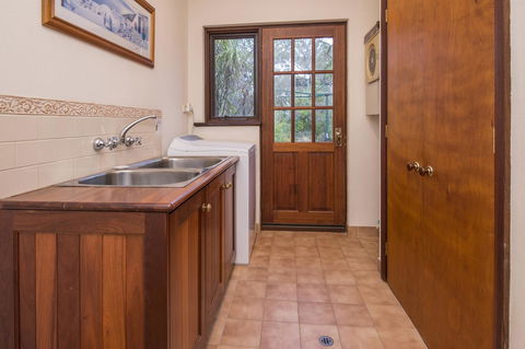53 Martina Drive - Renee 27