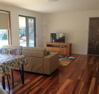 Lemon Tree Lodge - Renee