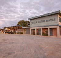 EUCLA MOTOR HOTEL - Renee