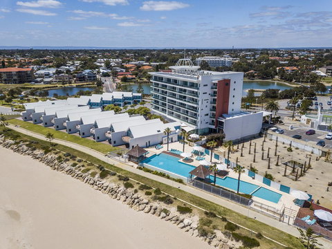 A 406 FANTASTIC OCEAN BEACH And MARINA VIEW APT AT SEASHELLS RESORT - Renee 7