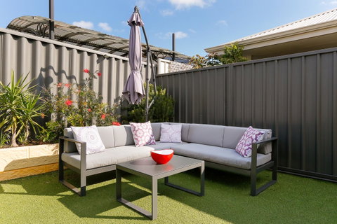 Perth Comfy Stays - Internet Find 8