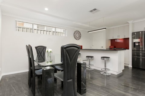 Perth Comfy Stays - Internet Find 22