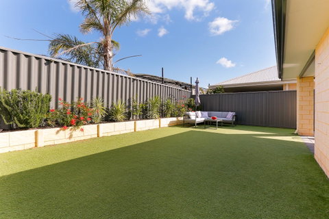 Perth Comfy Stays - Internet Find 10