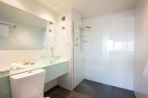 Quality Hotel Gateway Inn Devonport - Renee 28