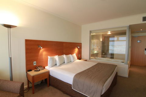 Quality Hotel Gateway Inn Devonport - Renee 40