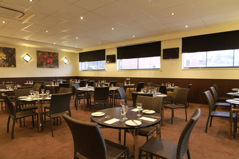 Quality Hotel Gateway Inn Devonport - Renee 7