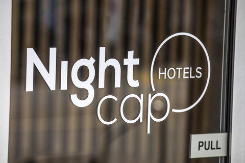 Nightcap At Carlyle Hotel - Qld Realsetate 28