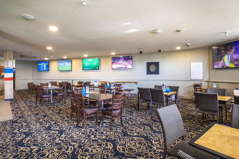 Nightcap At Carlyle Hotel - Qld Realsetate 22