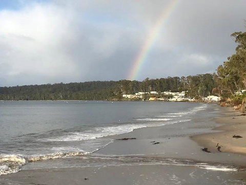 Summertime Cottage - Swimm 2