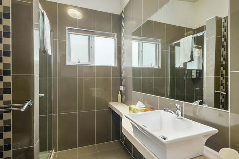 Manfield Seaside Bruny Island - Internet Find 17