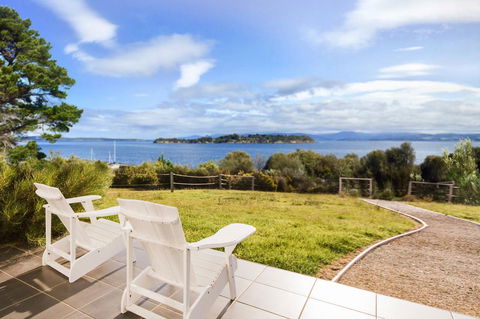 Manfield Seaside Bruny Island - Internet Find 21