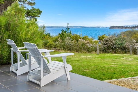 Manfield Seaside Bruny Island - Internet Find 18