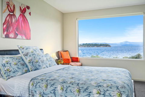 Manfield Seaside Bruny Island - Internet Find 13