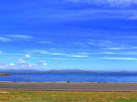 Low Head Tourist Park - Swimm 36