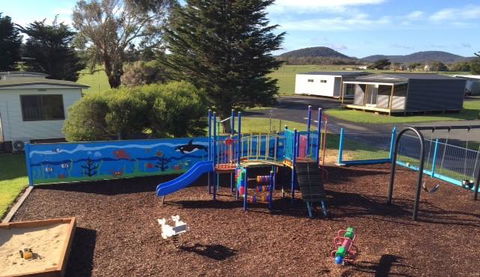 Low Head Tourist Park - Swimm 9