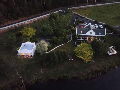 Forth River Cottage - Renee 2