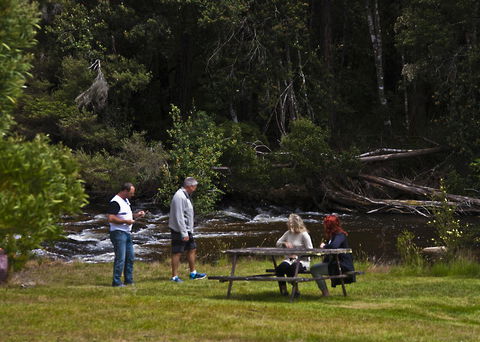 Tyenna River Cottage - Renee 25