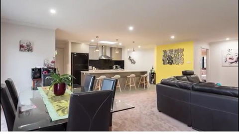 Euphoria House - Internet Find 12