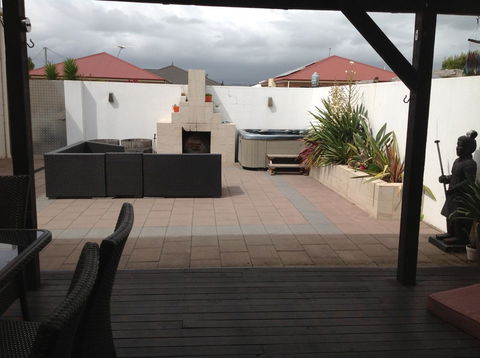 Ruby Soho Villas - Internet Find 13