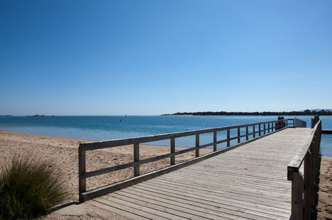 Pearl Hawley Beach - Internet Find 38