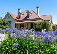 Cambridge House Bed  Breakfast - Renee