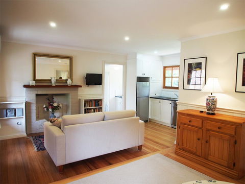 Tahara Cottage - Renee 2